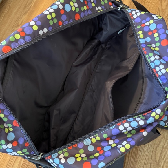 Lesportsac Roomy Polka Dot Gray Duffle Bag - Picture 10 of 13